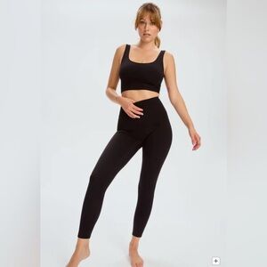 Black High-Waist Stretch Leggings